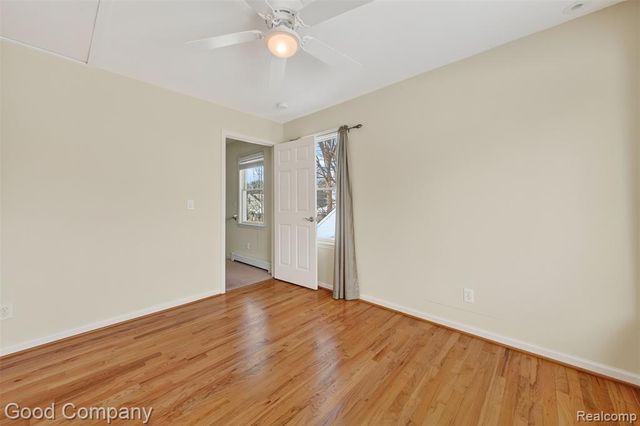 2795 Robina Avenue, Berkley, MI 48072