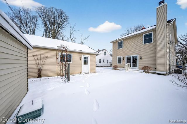 2795 Robina Avenue, Berkley, MI 48072