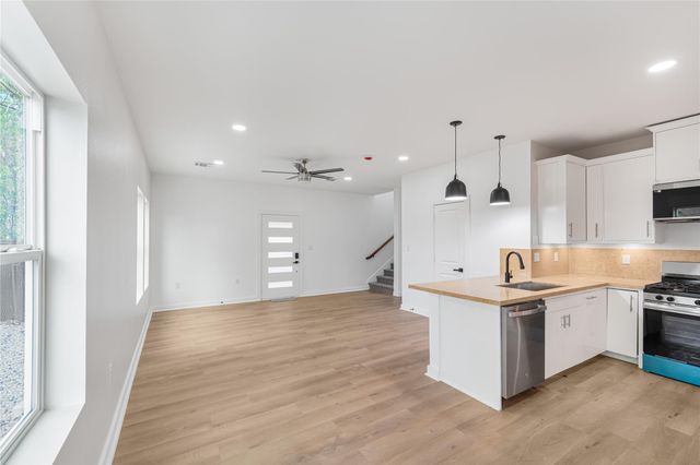 6809 Fairway A, Houston, TX 77087