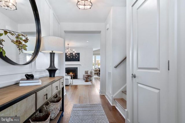 46 JOHN VANZANDT WAY, Titusville, NJ 08560