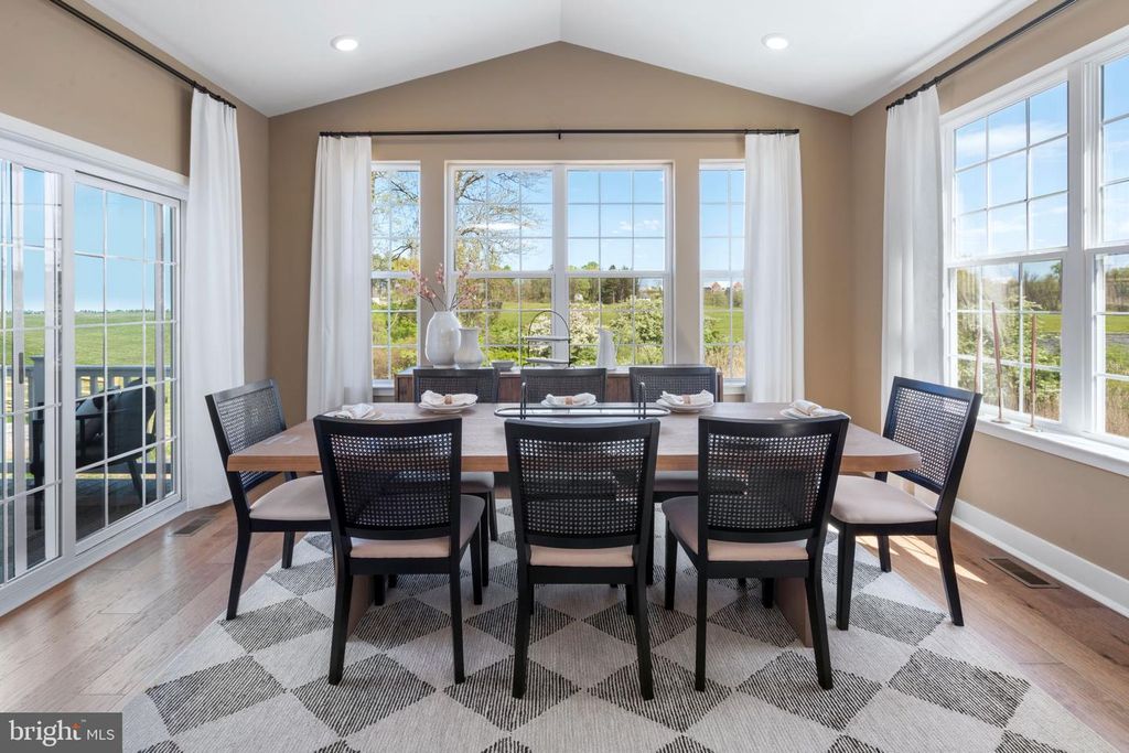 46 JOHN VANZANDT WAY, Titusville, NJ 08560