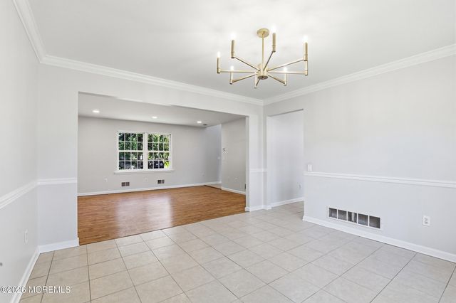 808 Anchor Avenue, Beachwood, NJ 08722