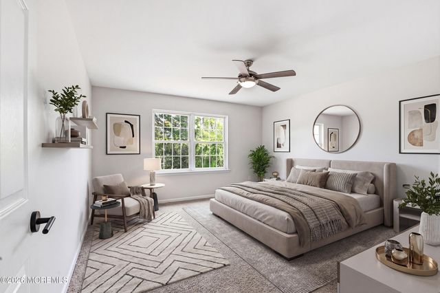 808 Anchor Avenue, Beachwood, NJ 08722