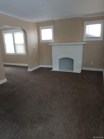 16611 Lilac Street, Detroit, MI 48221