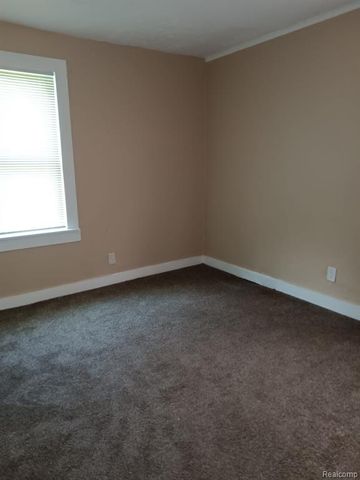 16611 Lilac Street, Detroit, MI 48221
