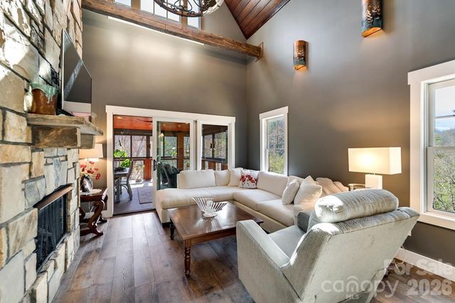 117 Amberleaf Way, Cullowhee, NC 28723