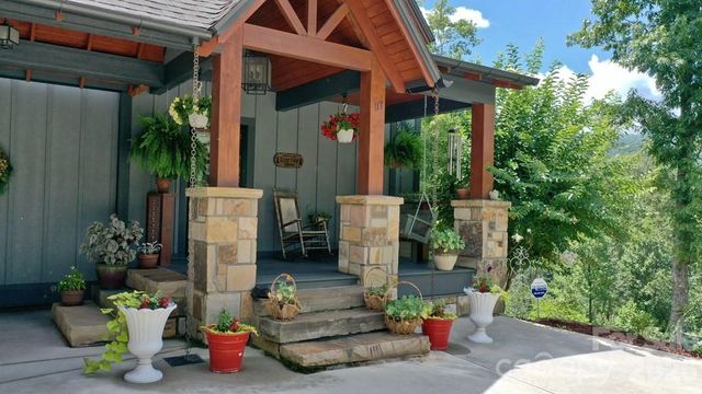 117 Amberleaf Way, Cullowhee, NC 28723