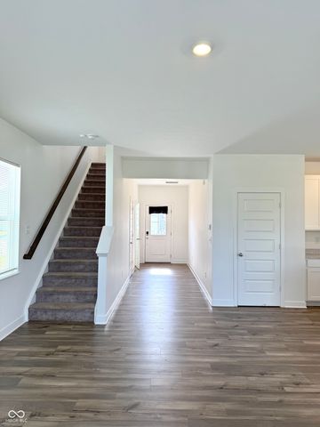 10210 Samerton Lane, Indianapolis, IN 46239