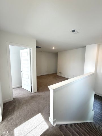 10210 Samerton Lane, Indianapolis, IN 46239