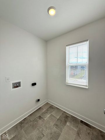 10210 Samerton Lane, Indianapolis, IN 46239