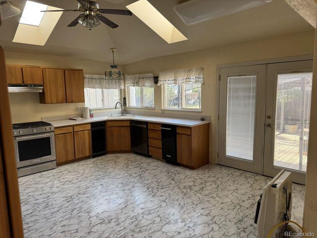 4654 S Delaware St, Englewood, CO 80110