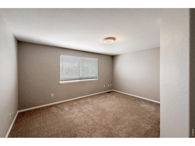 615 Prichett Ct, Fort Collins, CO 80525