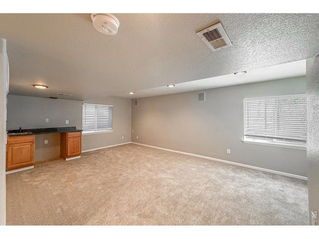 615 Prichett Ct, Fort Collins, CO 80525