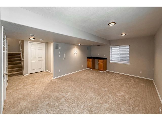 615 Prichett Ct, Fort Collins, CO 80525