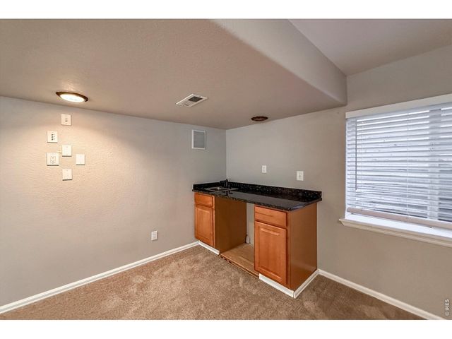 615 Prichett Ct, Fort Collins, CO 80525