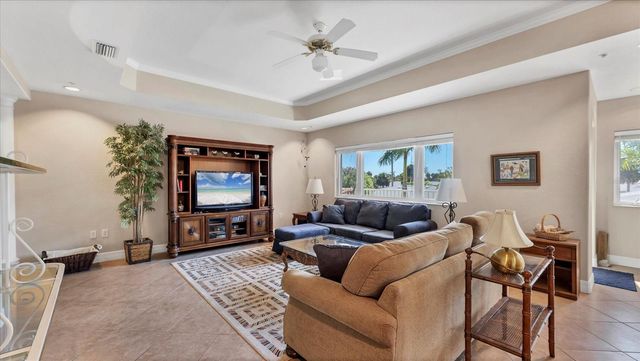 2245 N BEACH RD. 203, Englewood, FL 34223