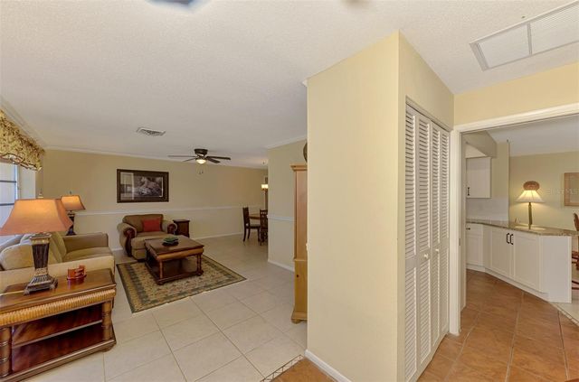 1290 LAKESIDE DRIVE, Venice, FL 34293