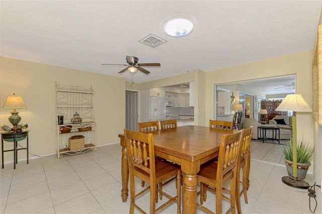 1290 LAKESIDE DRIVE, Venice, FL 34293
