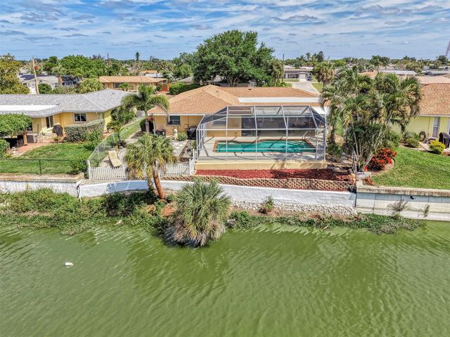1290 LAKESIDE DRIVE, Venice, FL 34293