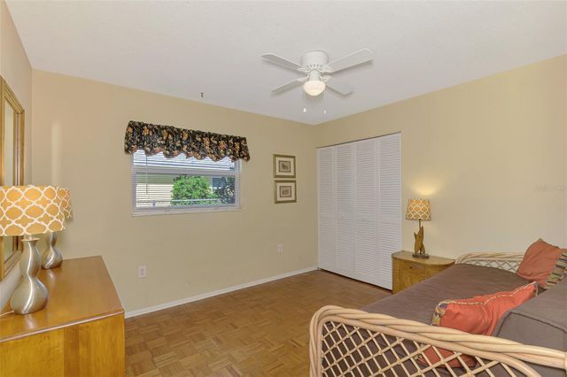 1290 LAKESIDE DRIVE, Venice, FL 34293