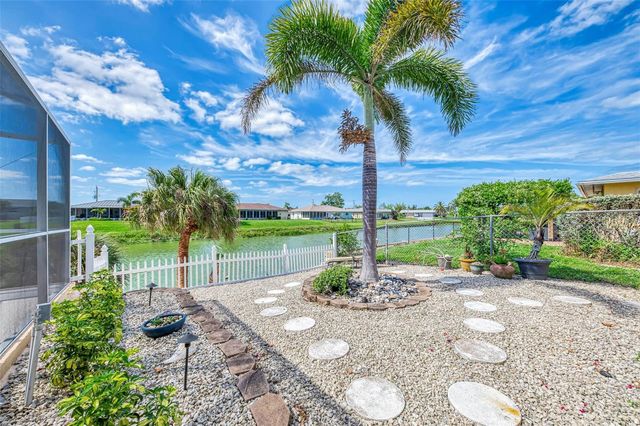 1290 LAKESIDE DRIVE, Venice, FL 34293