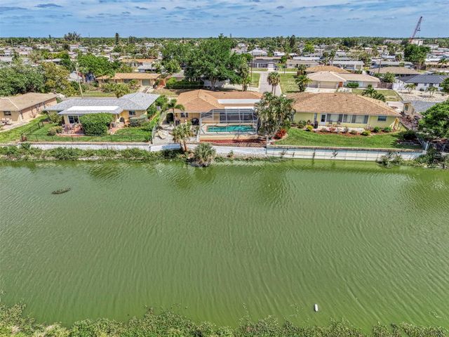 1290 LAKESIDE DRIVE, Venice, FL 34293