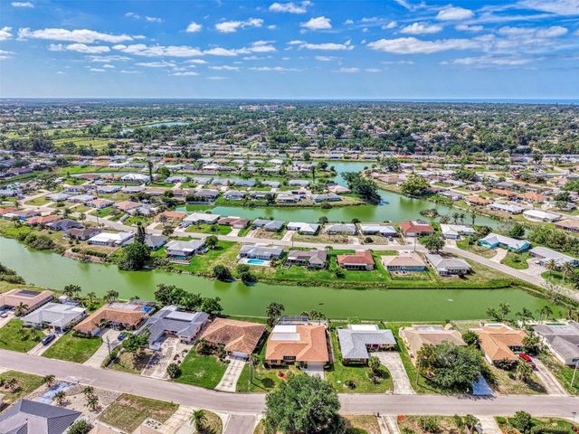 1290 LAKESIDE DRIVE, Venice, FL 34293