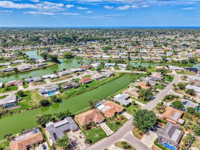 1290 LAKESIDE DRIVE, Venice, FL 34293