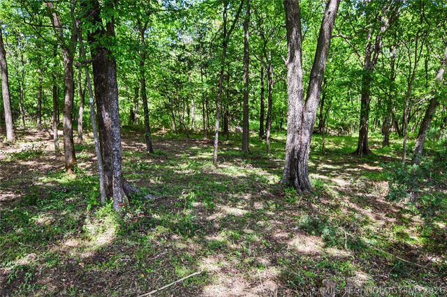 15585 N Lost City Road, Hulbert, OK 74441