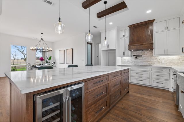 4945 County Road 1098, Celeste, TX 75423