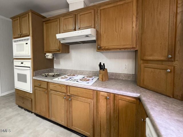 45 Horse Creek Road, Louisburg, NC 27549