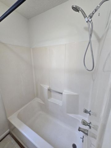 4054 COTTONTOP CT, Waldorf, MD 20603