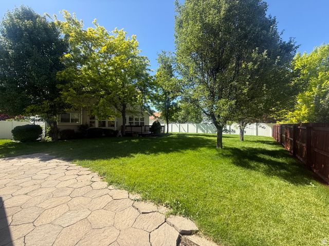 11467 S LOGANBERRY CT, Draper, UT 84020