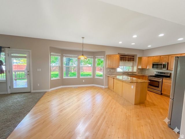 11467 S LOGANBERRY CT, Draper, UT 84020