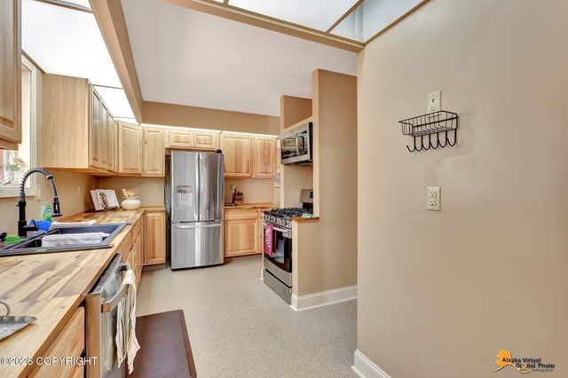 3860 N Engstrom Road, Wasilla, AK 99654