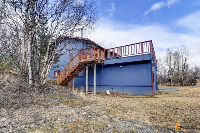 3860 N Engstrom Road, Wasilla, AK 99654