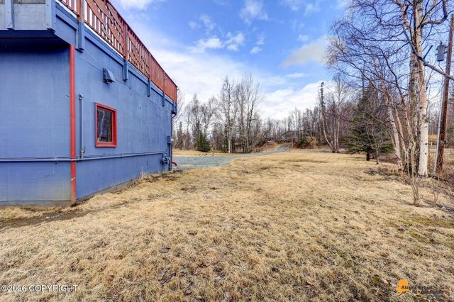 3860 N Engstrom Road, Wasilla, AK 99654