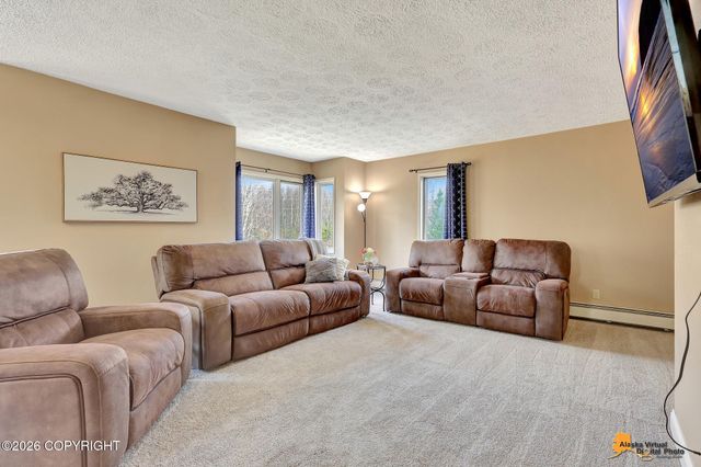 3860 N Engstrom Road, Wasilla, AK 99654