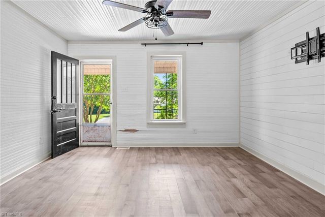1028 Gladstone Road, Mocksville, NC 27028