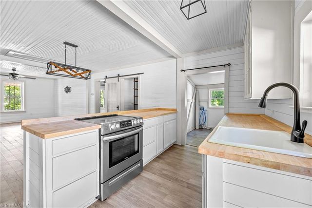 1028 Gladstone Road, Mocksville, NC 27028