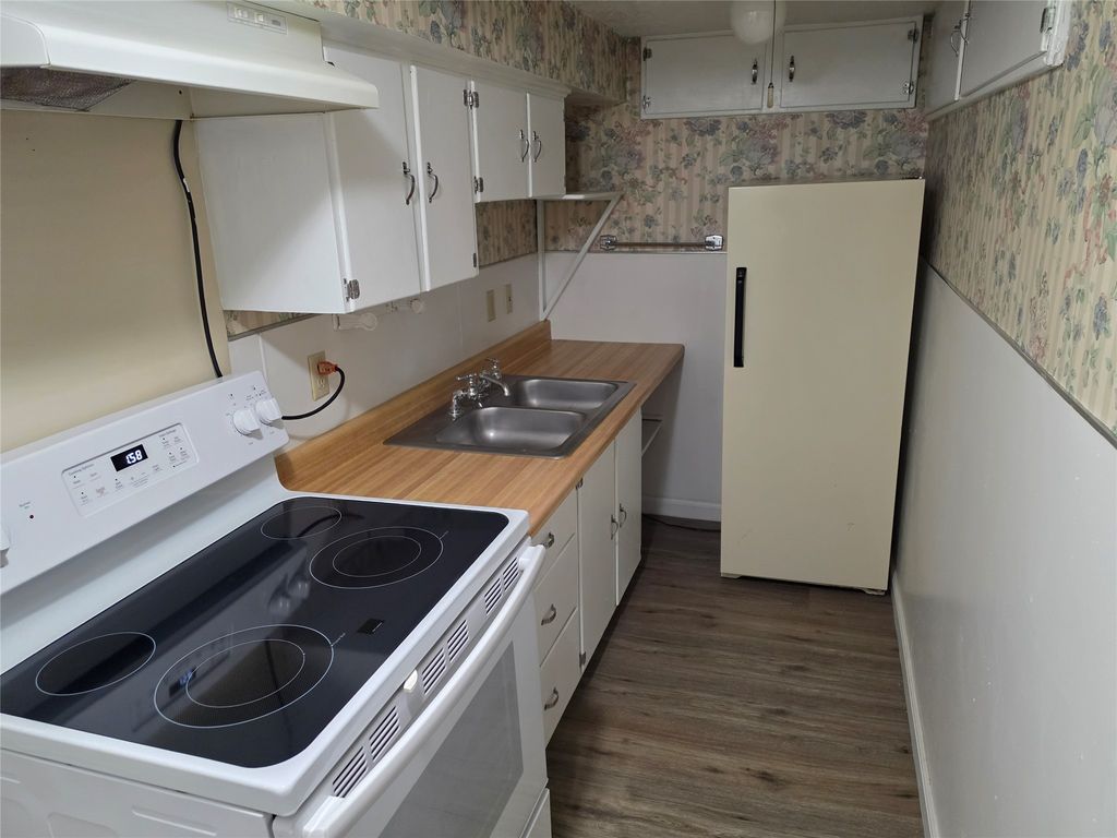 2217 8th Avenue N, Great Falls, MT 59401 photo 4