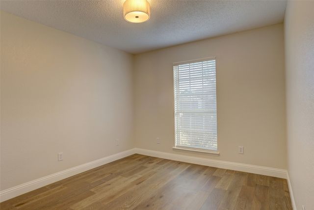 6018 Flat Wood Lane, Arlington, TX 76018