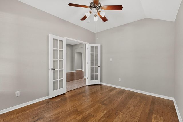 130 Canterbury DR, Austin, TX 78737