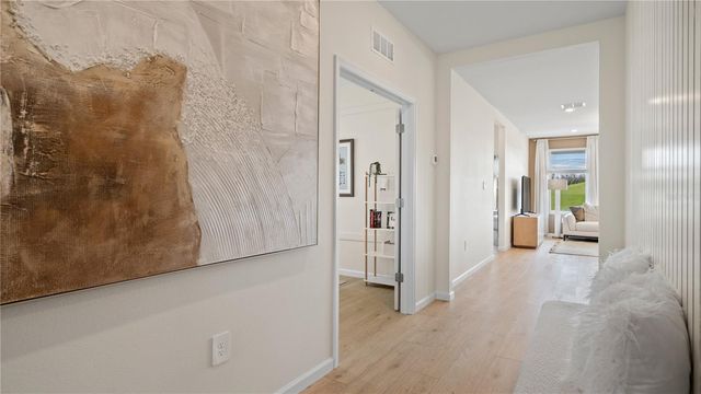 533 TUNDRA LOOP, Groveland, FL 34736