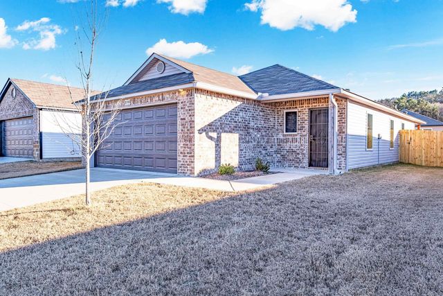 10300 Debbie Lane, North Little Rock, AR 72113