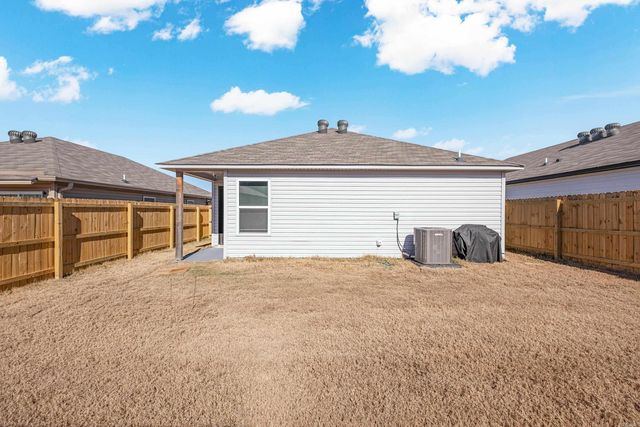 10300 Debbie Lane, North Little Rock, AR 72113