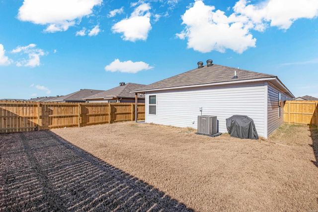 10300 Debbie Lane, North Little Rock, AR 72113