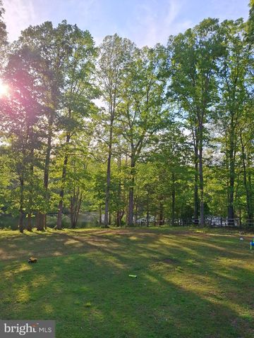 12815 LAKE WILDERNESS LN, Spotsylvania, VA 22551