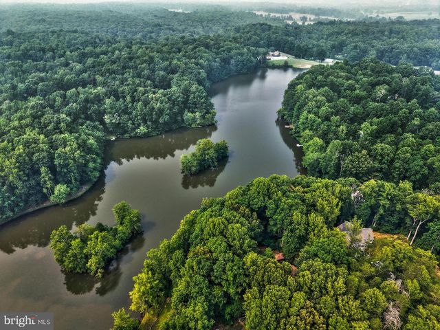 12815 LAKE WILDERNESS LN, Spotsylvania, VA 22551