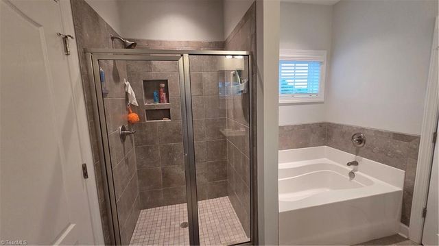 8365 Tralee Road, Clemmons, NC 27012